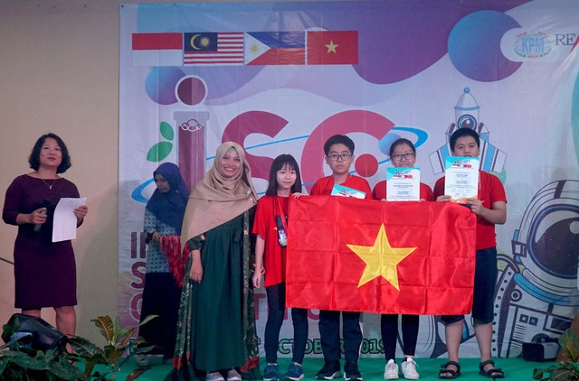 Học sinh Hà Nội đoạt thành tích cao tại kỳ thi Khoa học Quốc tế ISC năm 2019 - Ảnh 1.
