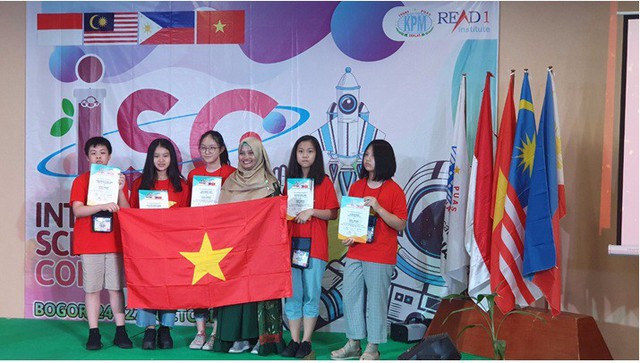 Học sinh Hà Nội đoạt thành tích cao tại kỳ thi Khoa học Quốc tế ISC năm 2019 - Ảnh 4.