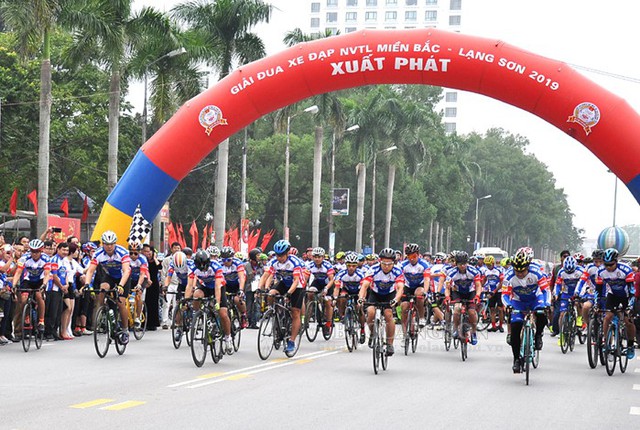 Giải đua xe đạp Nối vòng tay lớn miền Bắc – Lạng Sơn 2019 - Ảnh 1.