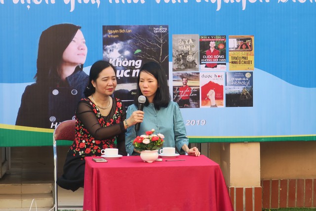 Giao lưu với dịch giả, nhà văn Nguyễn Bích Lan - Ảnh 1.