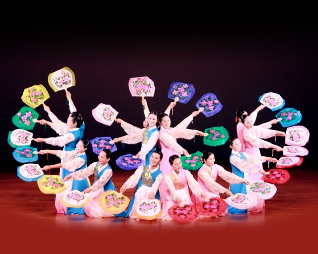 “Korea Festival in ASEAN” – giới thiệu hơi thở nghệ thuật truyền thống Hàn Quốc đến khán giả Việt Nam - Ảnh 1.