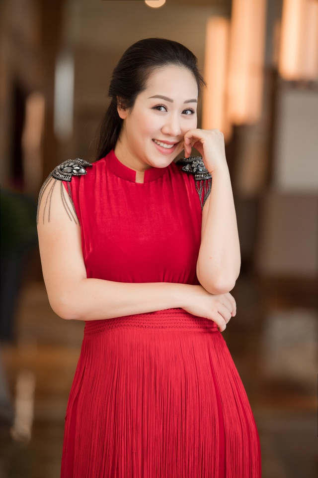 Hoa hậu Ngô Phương Lan kể chuyện bị tiền sản giật, ngủ ngồi 3 tháng liền - Ảnh 8.