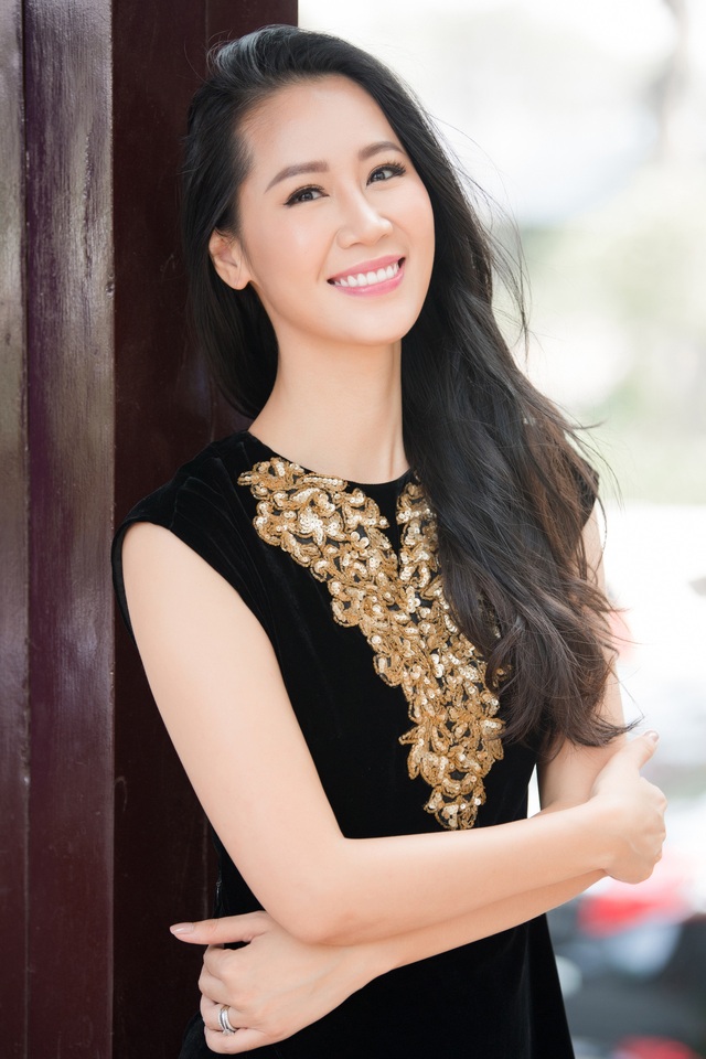 Hoa hậu Ngô Phương Lan kể chuyện bị tiền sản giật, ngủ ngồi 3 tháng liền - Ảnh 14.