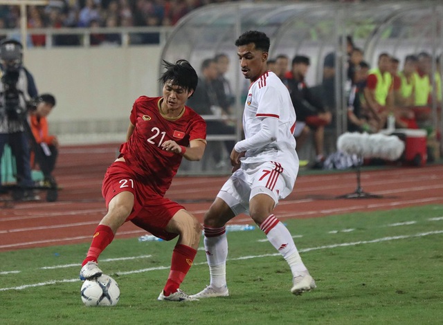Trực tiếp Đội tuyển Việt Nam - Đội tuyển UAE: Hoàng Đức vào sân thay cho Tiến Linh - Ảnh 5.
