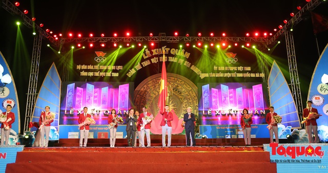 Chùm ảnh: Lễ xuất quân Đoàn Thể thao Việt Nam tham dự SEA Games 30 - Ảnh 11.