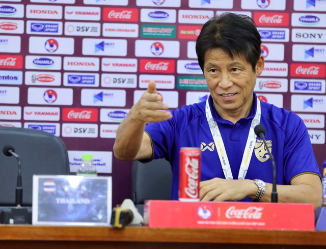HLV Akira Nishino: &quot;Bóng đá Việt Nam có thể là tấm gương cho Thái Lan học hỏi&quot; - Ảnh 1.