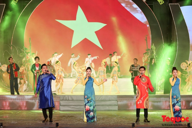 Hình ảnh ấn tượng trong lễ khai mạc Tuần “Đại đoàn kết các dân tộc - Di sản Văn hoá Việt Nam” năm 2019 - Ảnh 17.