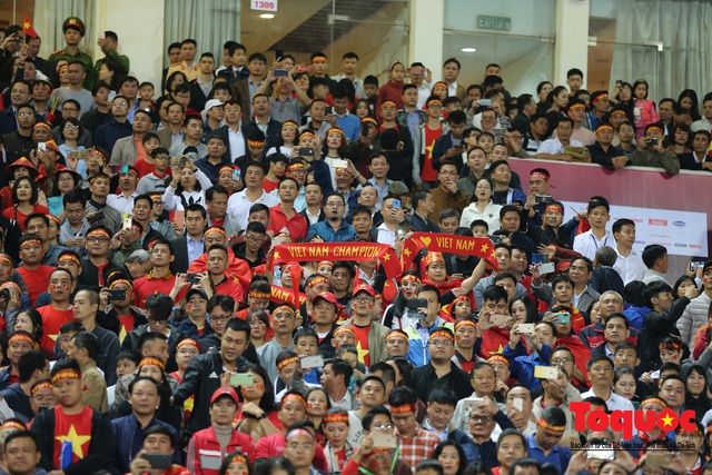 Lãnh đạo Đảng và Nhà nước dự khán trận Việt Nam - Thái Lan vòng loại thứ 2 Word Cup 2022 - Ảnh 6.