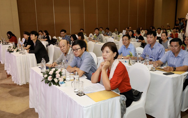 Dàn giám khảo xuất hiện trong họp báo Liên hoan phim Việt Nam lần thứ XXI tại Vũng Tàu - Ảnh 3.