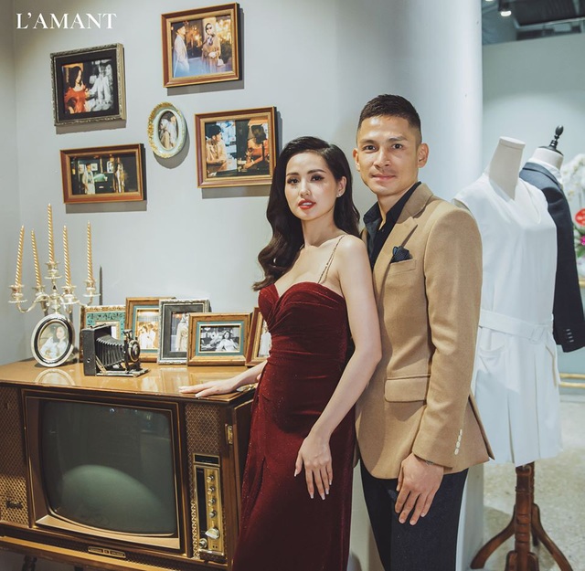 Hồ Ngọc Hà và Kim Lý bắt gặp đi thử áo cưới ở wedding L’amant - Ảnh 6.
