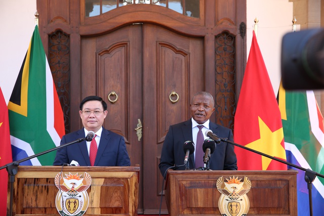 Phó Thủ tướng Vương Đình Huệ đề nghị cho phép mở chi nhánh ngân hàng thương mại Việt Nam tại Nam Phi - Ảnh 3.