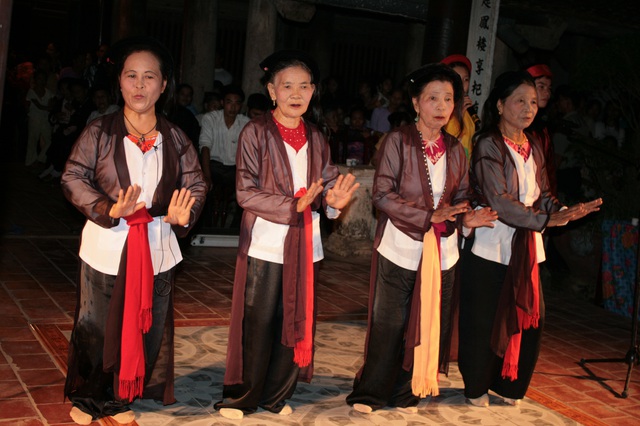 Lần đầu tiên tái hiện Hội làng Việt cổ và tôn vinh tín ngưỡng thờ Mẫu ở Phú Thọ - Ảnh 2.