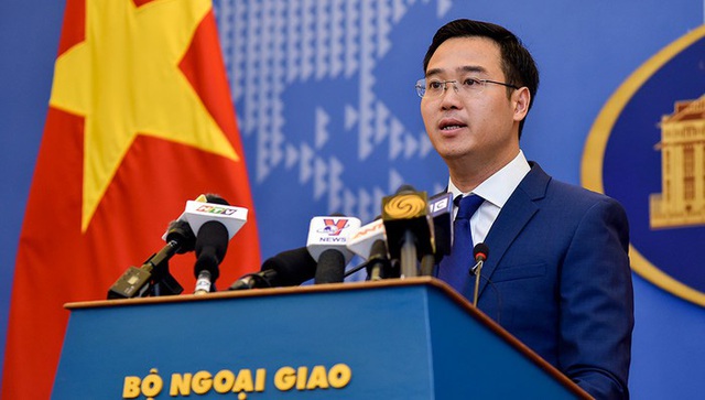 Bộ Ngoại giao phản ứng việc Operation Smile mời Thành Long sang Việt Nam - Ảnh 1.