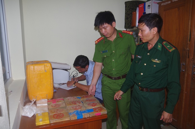 Một lượng lớn ma túy trôi dạt vào bờ biển ở Quảng Nam   - Ảnh 2.