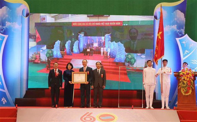 Trường ĐH Thể dục Thể thao Bắc Ninh kỷ niệm 60 năm thành lập và đón nhận Huân chương Lao động hạng Nhất - Ảnh 1.