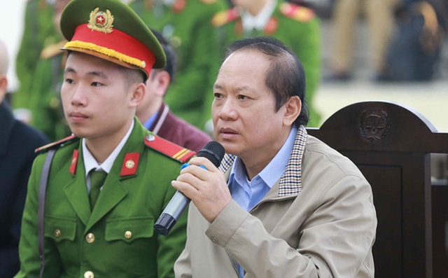 VKS đề nghị 14 – 16 năm tù cho cựu Bộ trưởng Trương Minh Tuấn - Ảnh 1.