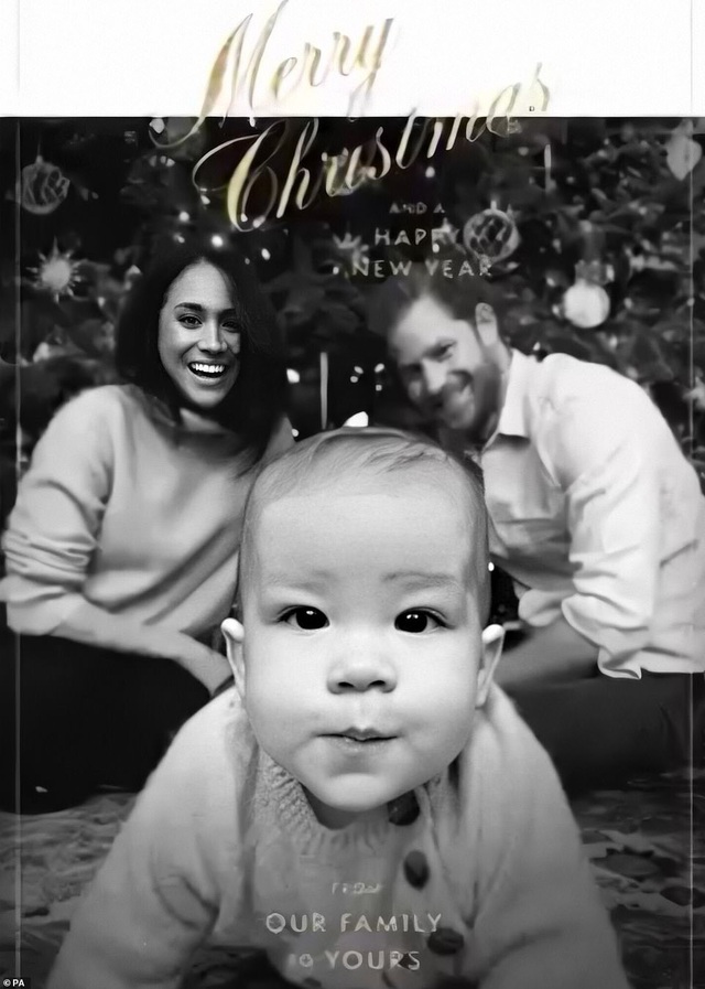 Gia đình Hoàng gia Anh &quot;thi nhau&quot; khoe ảnh tình cảm nhân dịp Giáng sinh 2019 - Ảnh 3.