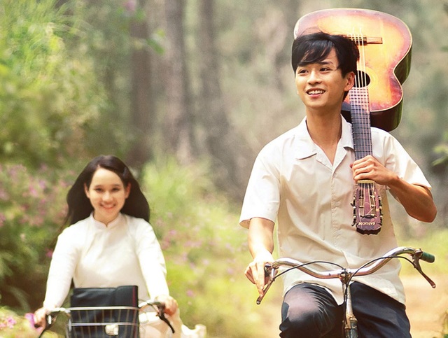 Chế lời nhạc phim 'Mắt biếc' thành câu tục tĩu, nhà văn Nguyễn Ngọc Thạch khiến khán giả phẫn nộ - Ảnh 1.