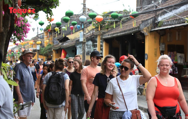 Chào đón vị khách du lịch quốc tế thứ 4,6 triệu tới Quảng Nam năm 2019 - Ảnh 2.