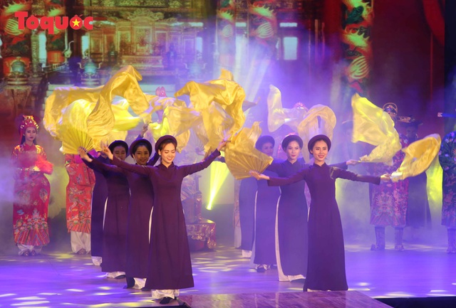 Giới thiệu văn hóa Việt cho du khách quốc tế qua “Áo Dài Show” - Ảnh 4.