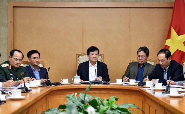 Phó Thủ tướng Trịnh Đình Dũng chủ trì cuộc họp về chuẩn bị đầu tư sân bay Long Thành - Ảnh 1.