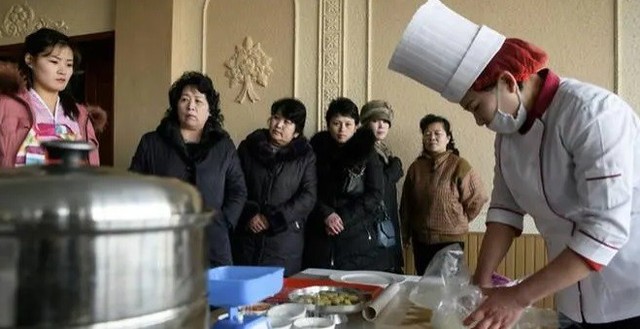 Thực phẩm nào được đích thân nhà lãnh đạo Kim Jong-un chọn đưa Triều Tiên vượt qua cấm vận? - Ảnh 1.