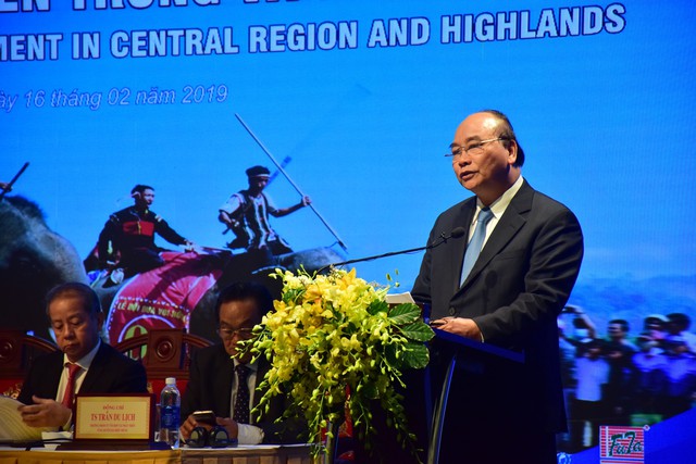 Thủ tướng Nguyễn Xuân Phúc: Mỗi người dân Việt Nam là một đại sứ du lịch - Ảnh 1.