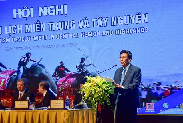 Bộ trưởng Nguyễn Ngọc Thiện nêu 9 giải pháp đưa miền Trung - Tây Nguyên thành vùng du lịch động lực - Ảnh 2.