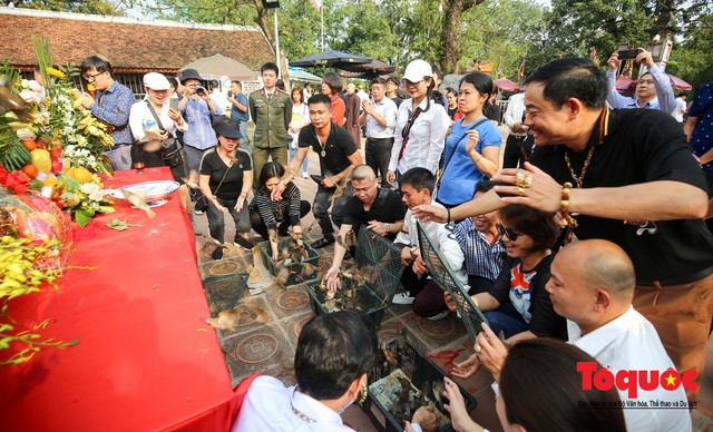 An ninh thắt chặt, hơn 2000 nhân viên an ninh bảo vệ lễ khai ấn đền Trần Nam Định - Ảnh 4.