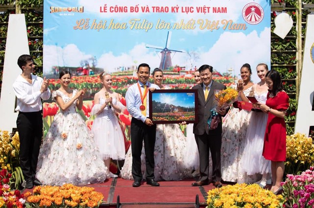 Lễ hội hoa tulip tại Bà Nà được trao kỷ lục Guinness Việt Nam  - Ảnh 1.
