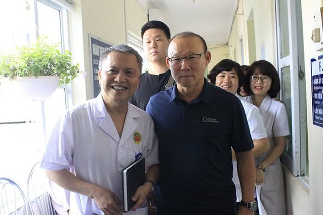 Bộ Y tế mời HLV Park Hang-seo làm đại sứ thiện chí chương trình “Sức khỏe Việt Nam” - Ảnh 1.