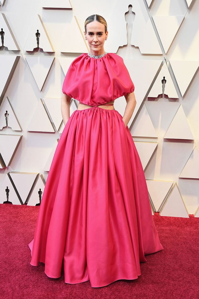 Mười bộ váy đẹp nhất trên thảm đỏ Oscar 2019 - Ảnh 5.