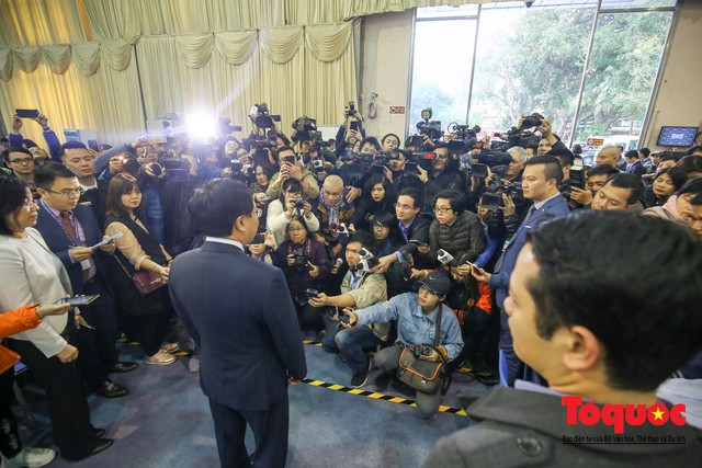 Hàng trăm phóng viên, báo chí chạy đua thông tin trước thềm hội nghị thượng đỉnh Mỹ - Triều - Ảnh 14.