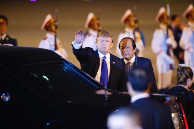 Cập nhật: Tổng thống Mỹ D. Trump giơ tay chào Hà Nội - Ảnh 18.