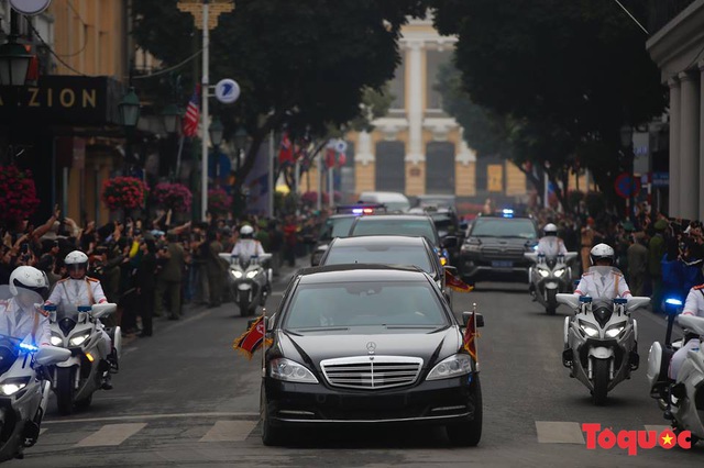 Cập nhật: Đoàn xe chở Nhà lãnh đạo Kim Jong-un đã về tới Hà Nội - Ảnh 1.