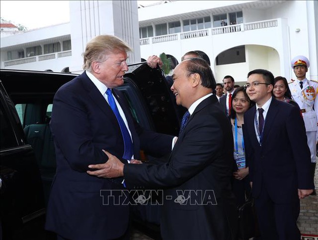 Những hình ảnh Thủ tướng Nguyễn Xuân Phúc hội kiến Tổng thống Mỹ Donald Trump - Ảnh 2.