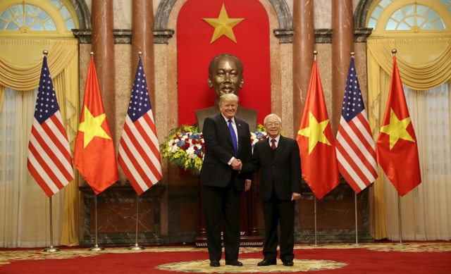 Truyền thông quốc tế cập nhật liên tục về hoạt động của Tổng thống Trump tại Việt Nam - Ảnh 1.