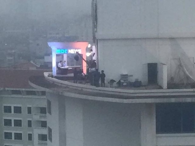 Choáng váng với trường quay dã chiến dựng ngay trên nóc khách sạn phục vụ Hội nghị Thượng đỉnh Mỹ- Triều - Ảnh 5.