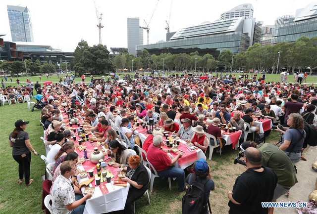 Vui đón Tết, Sydney lập kỷ lục thế giới về ăn dimsum - Ảnh 2.