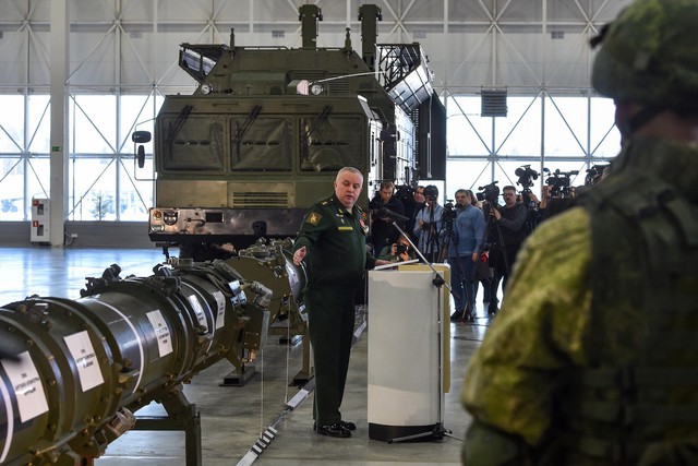 Đối đầu Nga vì hiệp ước INF: Bước ngoặt đảo ngược của Mỹ tái xuất tên lửa mới - Ảnh 1.