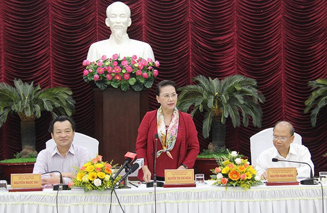 Chủ tịch Quốc hội Nguyễn Thị Kim Ngân:  Bình Thuận cần tiếp tục vươn lên đạt nhóm khá trong cả nước về thu hút đầu tư - Ảnh 1.