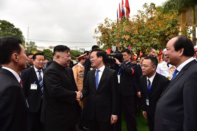 Chủ tịch Kim Jong-un cảm ơn sự đón tiếp trọng thị, thân tình và hữu nghị của Việt Nam - Ảnh 1.