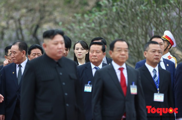 Những bóng hồng quyền lực tháp tùng Chủ tịch Triều Tiên Kim Jong-un tới Hà Nội - Ảnh 9.