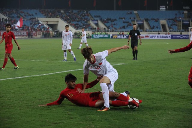 Việt Hưng tỏa sáng, U23 Việt Nam thắng sát nút U23 Indonesia - Ảnh 2.