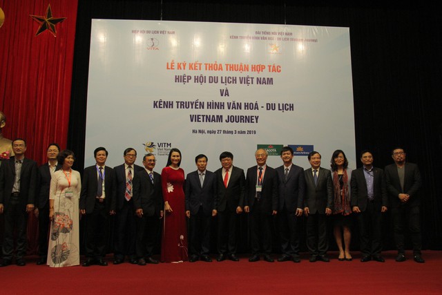 Hiệp Hội Du lịch Việt Nam ký kết thỏa thuận với Kênh Truyền hình Đài Tiếng nói Việt Nam - Ảnh 2.