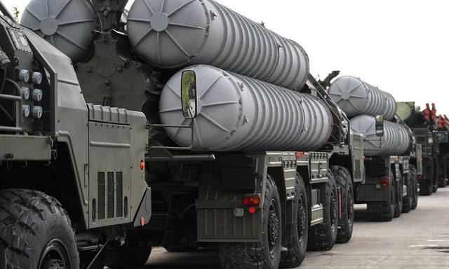 'Rồng lửa' S-400 đối đầu tiêm kích Rafale: Thổ Nhĩ Kỳ triển khai tên lửa S-400 tới Libya? - Ảnh 1.