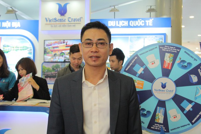 Du khách xếp hàng dài lựa chọn mua tour tại Hội chợ Du lịch Quốc tế Việt Nam – VITM 2019 - Ảnh 2.
