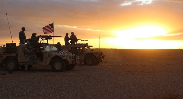 Liên tiếp hé lộ thay đổi bất thường trong kế hoạch rút quân Mỹ khỏi Syria - Ảnh 1.