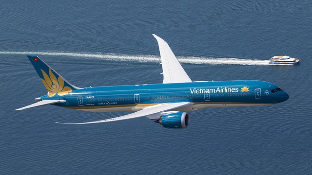 Vietnam Airlines triển khai chương trình ưu đãi lớn nhất trong năm - Ảnh 1.