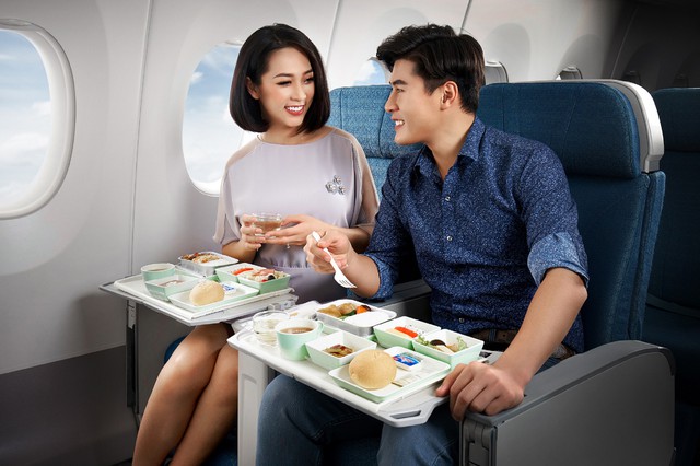 Vietnam Airlines triển khai chương trình ưu đãi lớn nhất trong năm - Ảnh 2.